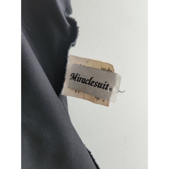 Miraclesuit Women Black Smocked Detail Blouson One Piece Swimsuit size 10 - Picture 5 of 7